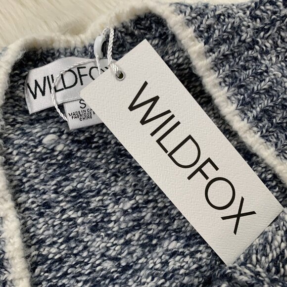 Wildfox Women's Size Small Blue White Lace Up Queen Oxford Oversized Sweater Top - Picture 8 of 10